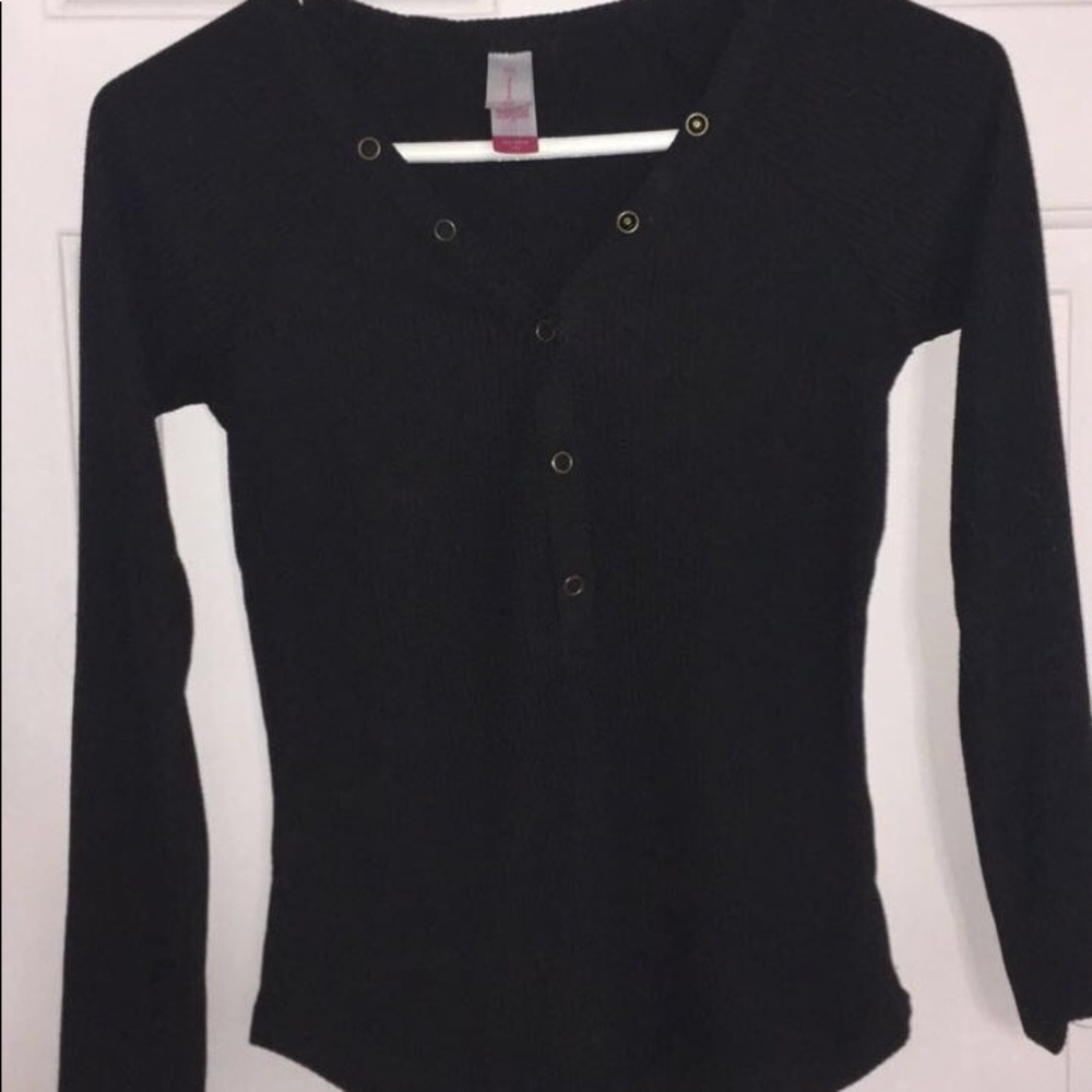 Ribbed button up V-neck